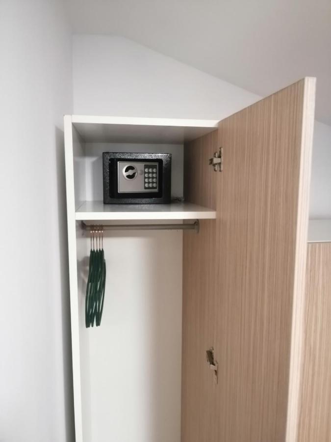 Ferienwohnung Apartman Mia Centar Kruševac Exterior foto