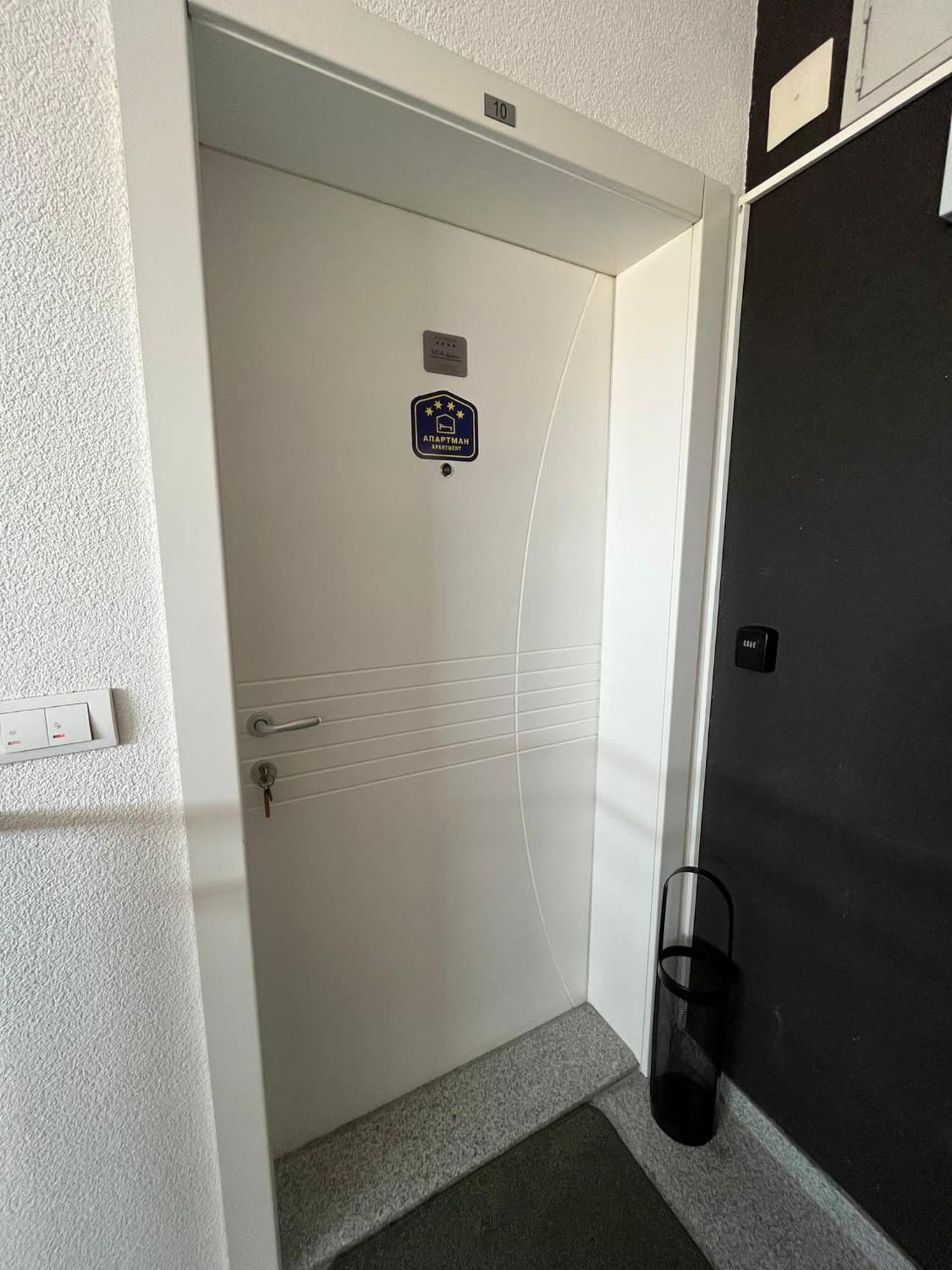 Ferienwohnung Apartman Mia Centar Kruševac Exterior foto